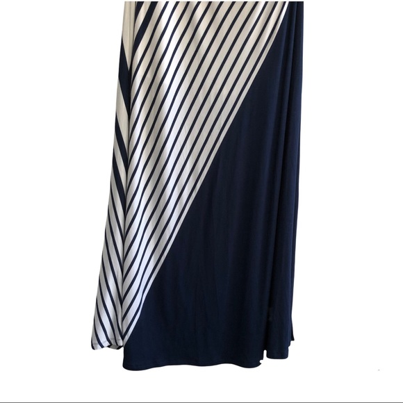Soft Surroundings Here to Infinity Navy White striped Maxi Dress Sz M - Picture 8 of 10